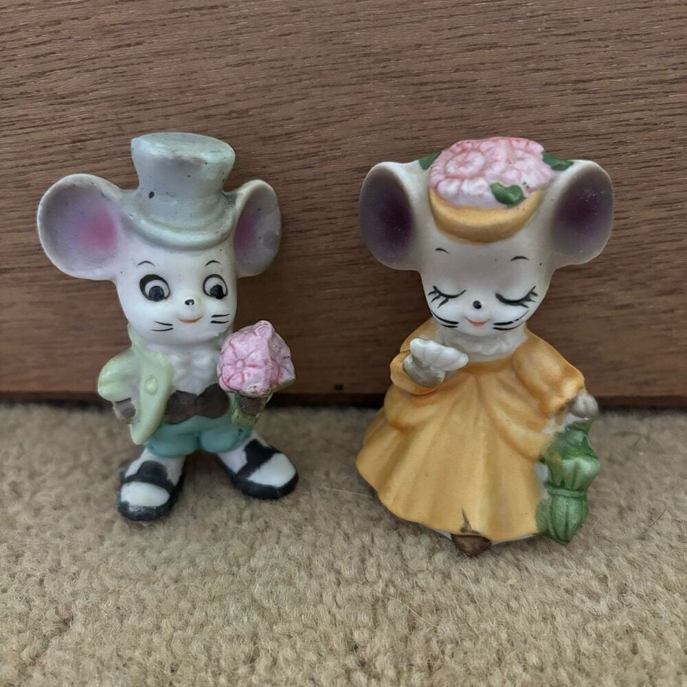 Vintage Mouse Couple 3” Figurines Taiwan